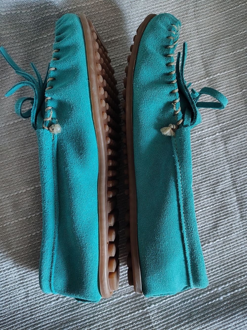 Minnetonka Turquoise Suede Moccasin Driving Flats Women's 9.5 Loafers - Picture 7 of 9
